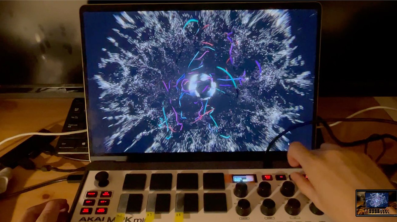 VJ 演奏 5 — 弾ける白い粒子